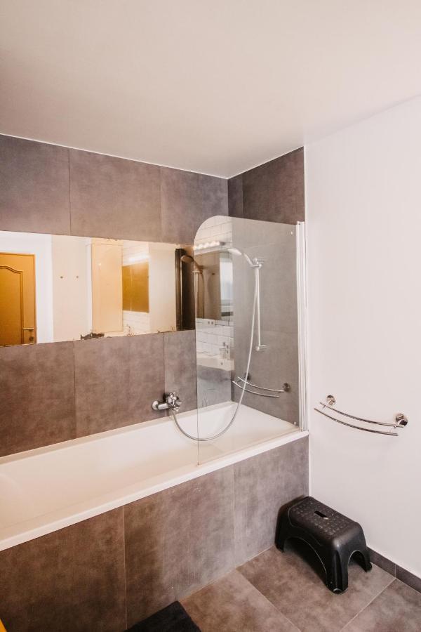 Beautiful apartments in Porte de Namur Bruxelles Exterior foto